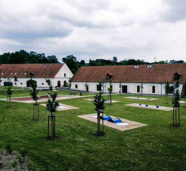 Revitalizace a obnova zámecké zahrady ve Snědovicích