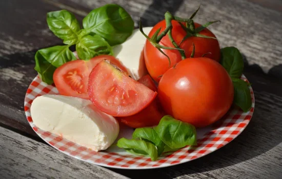 Caprese - mozzarella and tomato